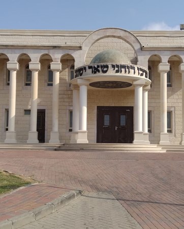 חתונה בבית כנסת זו לא ברירת מחדל חתונה בבית כנסת זו לא ברירת מחדל