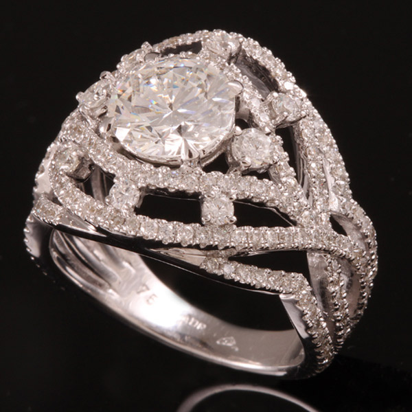 טבעת אירוסין רשת יהלומים