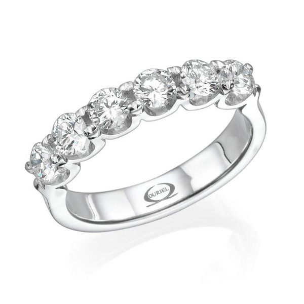 טבעת אירוסין: תכשיט לאישה, תכשיט עם יהלומים, תכשיט מזהב לבן, תכשיט בסגנון צר, תכשיט בעיצוב עדין, יהלומים - אוריאל תכשיטים