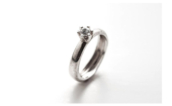 טבעת אירוסין בעיצוב קלאסי