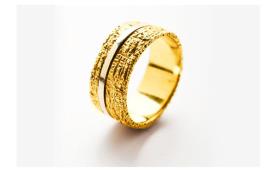 טבעת מחוספסת זהב צהוב