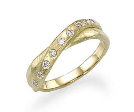 טבעת אירוסין קלעוה זהב צהוב
