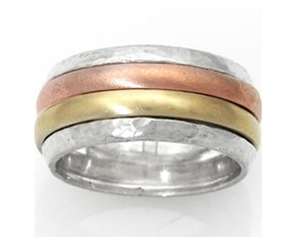 טבעת נישואין בשלושה צבעים