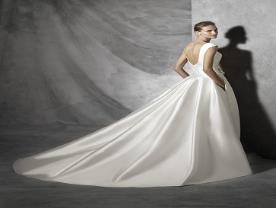 שמלת כלה - Daniel Goldberg Bridal Couture שמלת כלה - Daniel Goldberg Bridal Couture