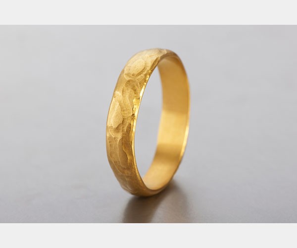 טבעת נישואין לחתן בעיצוב חדשני