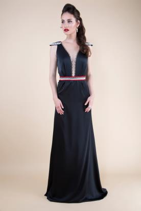 שמלת ערב שחורה בשילוב חרוזים
