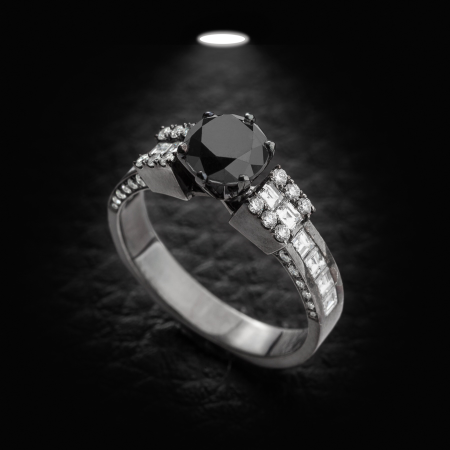 טבעת אירוסין גיאומטרית יהלום שחור