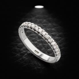טבעת אירוסין אטרניטי זהב לבן