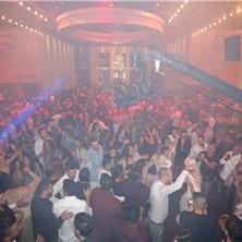 DJ
תקליטן
