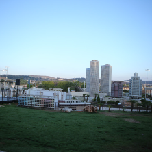 עיצוב אולם מרשים ורחב עיצוב אולם מרשים ורחב