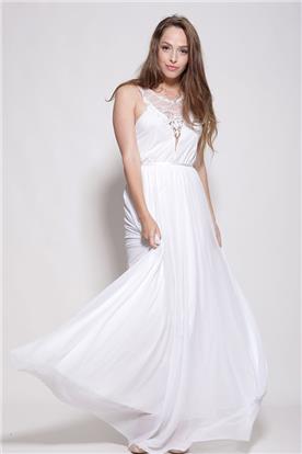 שמלת כלה: שמלה עם חגורה במותן, שמלה בסגנון קלאסי, שמלה בסגנון עדין, שמלה בצבע לבן, שמלת מקסי - אורית ברזלי שמלות כלה