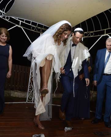 לשבור את הכוס ביחד! לשבור את הכוס ביחד!